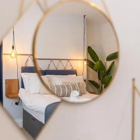 Διαμέρισμα The Servant's Quarters Γουίτμπι